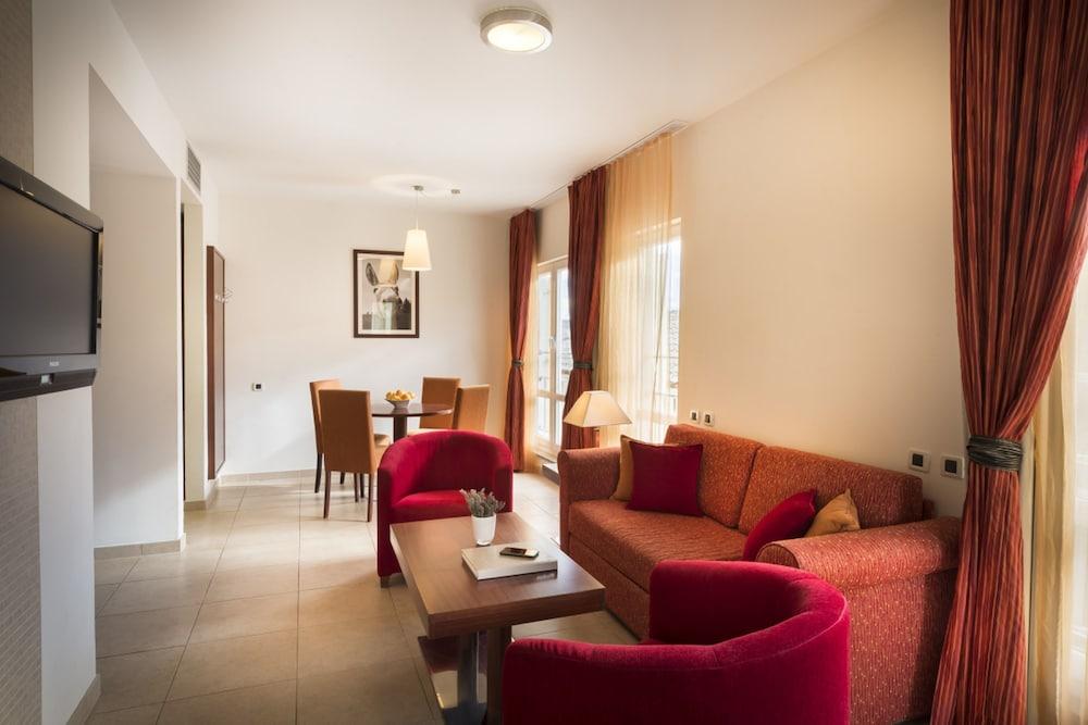 Valamar Atrium Residence Baška Exterior foto