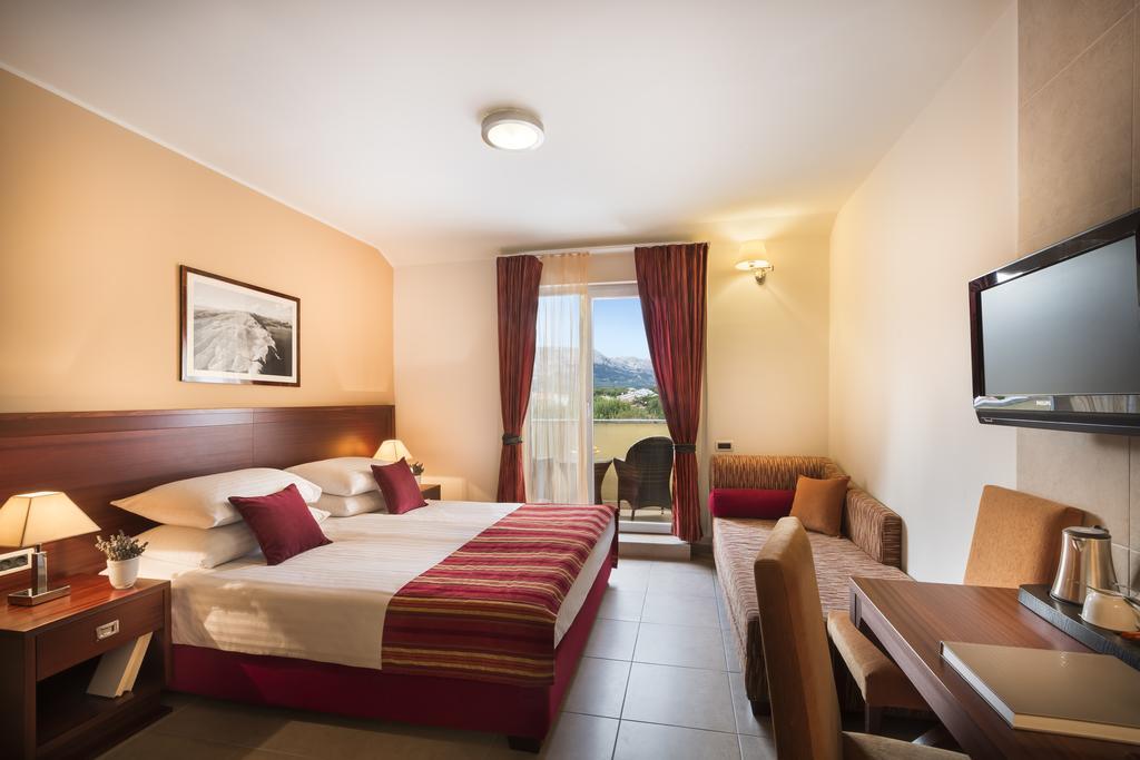 Valamar Atrium Residence Baška Exterior foto